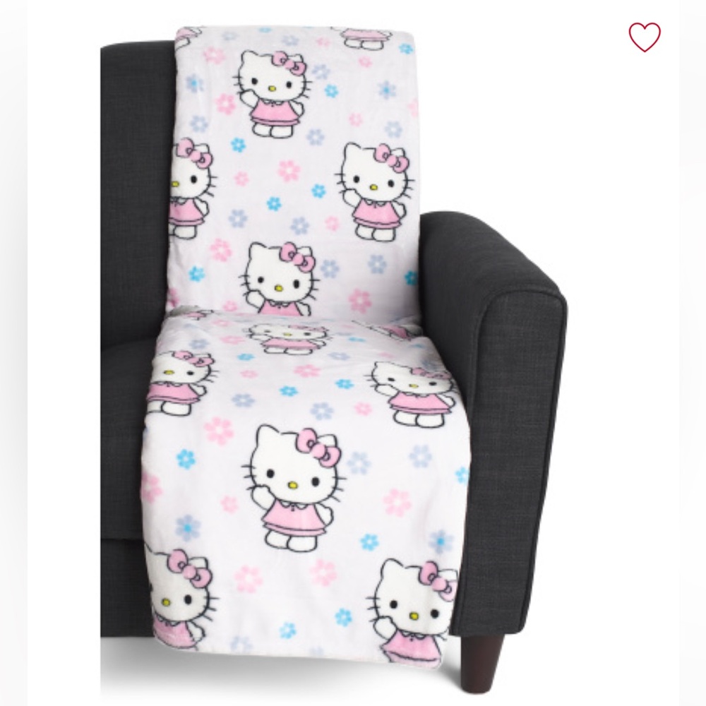 Hello Kitty Flower Toss Spring Floral Plush 60 x 70 Throw Blanket